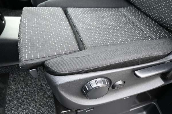 Mercedes-Benz Vito 116 CDI DC L3 Pro LED, 2500 kg trekhaak, Navigatie en Smartphone integratie, Etc.