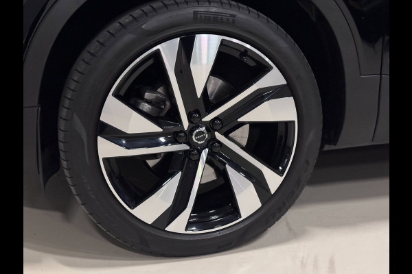 Volvo XC40 2.0 B4 Ultimate Dark | PANO | HARMAN KARDON | DEALER ONDERH.