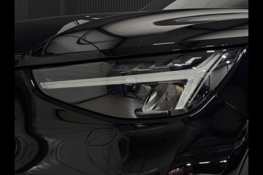 Volvo XC40 2.0 B4 Ultimate Dark | PANO | HARMAN KARDON | DEALER ONDERH.