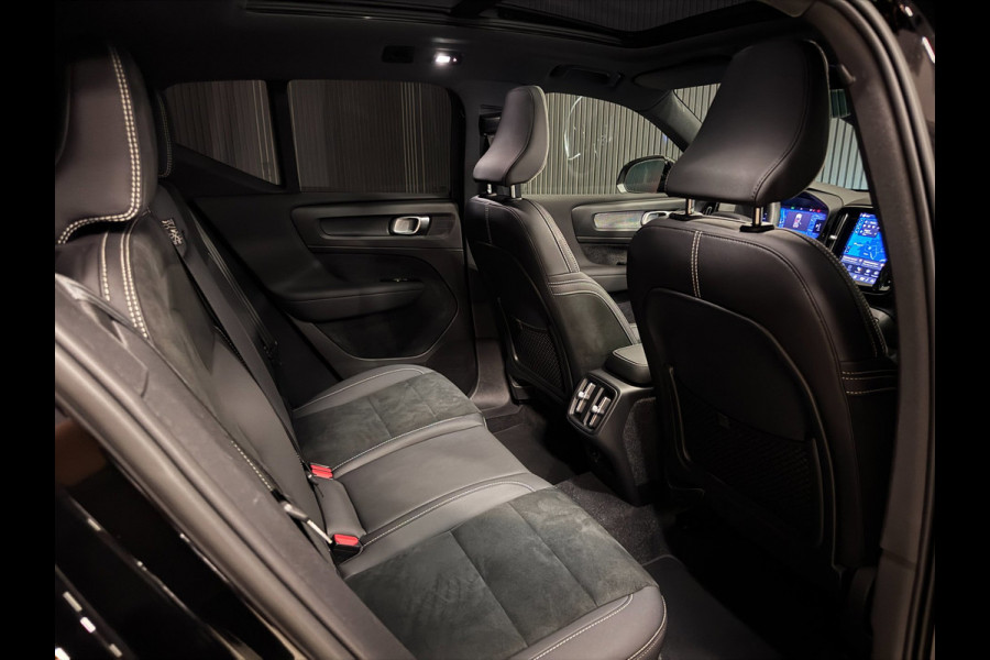 Volvo XC40 2.0 B4 Ultimate Dark | PANO | HARMAN KARDON | DEALER ONDERH.