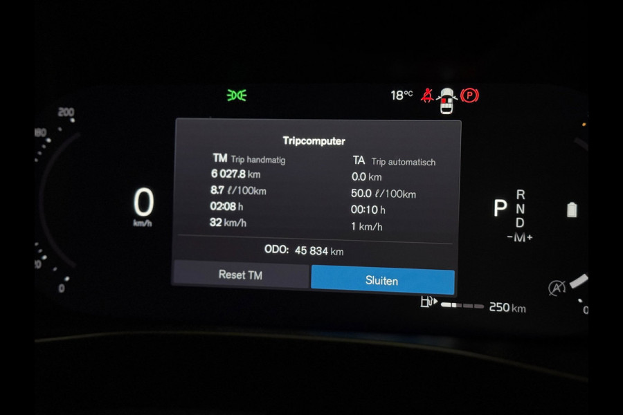 Volvo XC40 2.0 B4 Ultimate Dark | PANO | HARMAN KARDON | DEALER ONDERH.