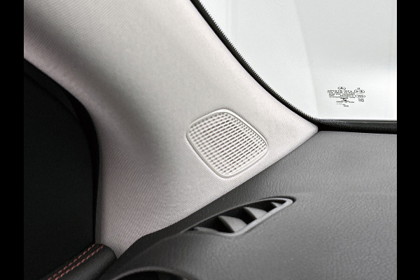 Mercedes-Benz B-Klasse 250 e Premium Plus | AMG-Line Interieur | AMG-Line Exterieur | Achteruitrijcamera | Panorama schuif/kanteldak | Memory Seats | Sfeerver 24 Maanden Mercedes-Benz Certified Garantie