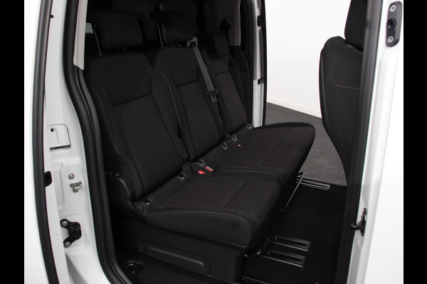 Toyota PROACE Electric Verso Luxury L2 8persoons PERSONENBUS 8p SOH 89% Navigatie Parkeersensoren Cruise Control Stoelverwarming Climate Control LM Velgen