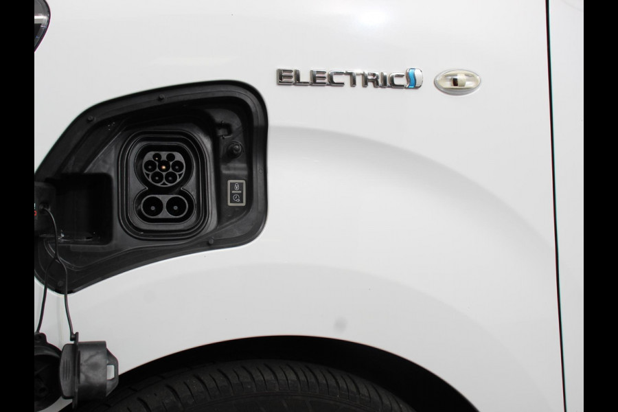 Toyota PROACE Electric Verso Luxury L2 8persoons PERSONENBUS 8p SOH 89% Navigatie Parkeersensoren Cruise Control Stoelverwarming Climate Control LM Velgen