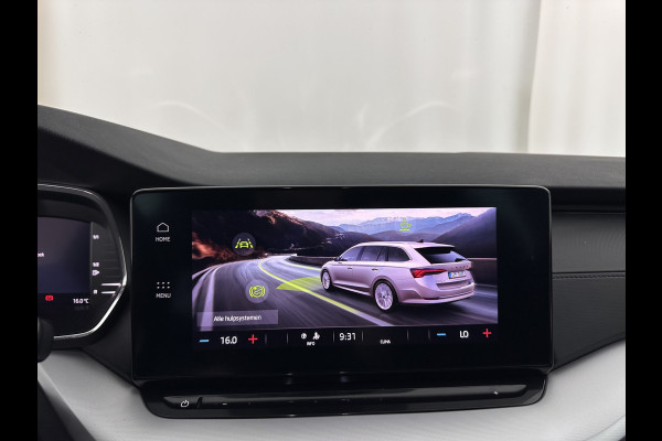 Škoda Octavia Combi 1.0 TSI Sport Business (INCL-BTW) *DIGI-COCKPIT | SPORTSEATS | NAVI-FULLMAP | PRIVACYGLASS | KEYLESS | DAB | ECC | PDC | CRUISE | TOWBAR | 17''ALU*
