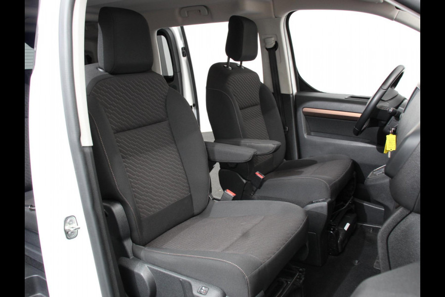 Toyota PROACE Electric Verso Luxury L2 8persoons PERSONENBUS 8p SOH 89% Navigatie Parkeersensoren Cruise Control Stoelverwarming Climate Control LM Velgen