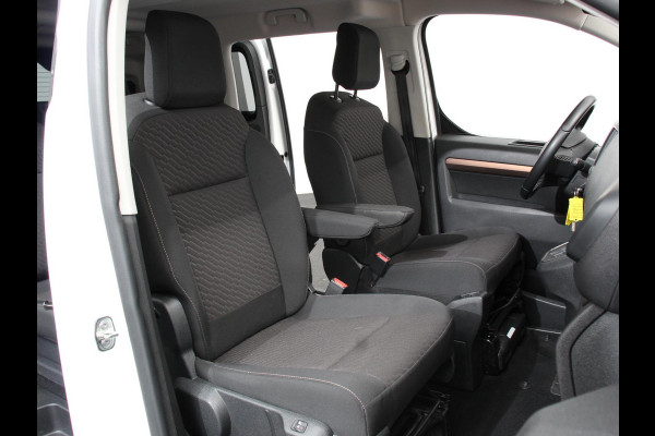 Toyota PROACE Electric Verso Luxury L2 8persoons PERSONENBUS 8p SOH 89% Navigatie Parkeersensoren Cruise Control Stoelverwarming Climate Control LM Velgen
