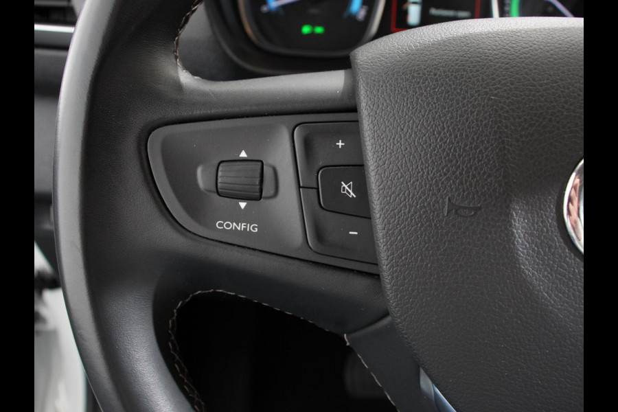 Toyota PROACE Electric Verso Luxury L2 8persoons PERSONENBUS 8p SOH 89% Navigatie Parkeersensoren Cruise Control Stoelverwarming Climate Control LM Velgen