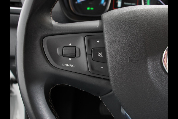 Toyota PROACE Electric Verso Luxury L2 8persoons PERSONENBUS 8p SOH 89% Navigatie Parkeersensoren Cruise Control Stoelverwarming Climate Control LM Velgen