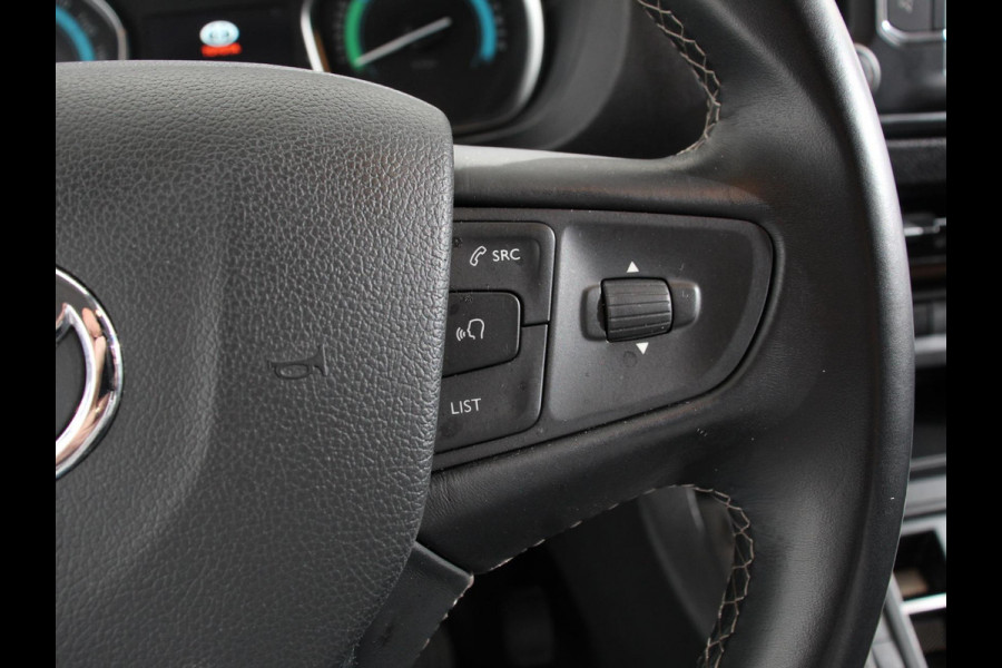 Toyota PROACE Electric Verso Luxury L2 8persoons PERSONENBUS 8p SOH 89% Navigatie Parkeersensoren Cruise Control Stoelverwarming Climate Control LM Velgen
