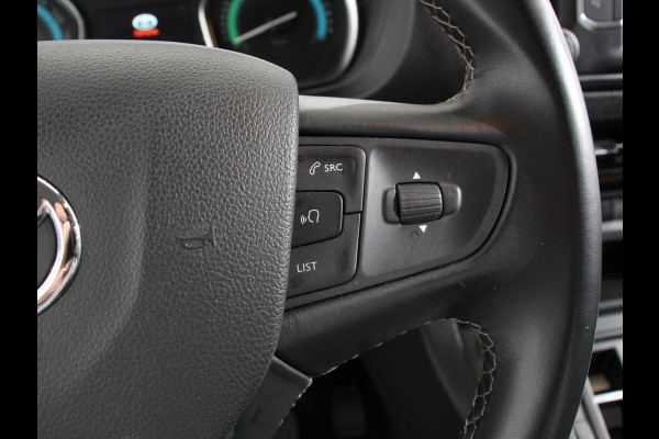 Toyota PROACE Electric Verso Luxury L2 8persoons PERSONENBUS 8p SOH 89% Navigatie Parkeersensoren Cruise Control Stoelverwarming Climate Control LM Velgen