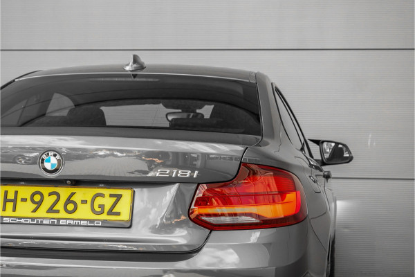 BMW 2 Serie Coupé 218i Executive Edition Camera Parkeerhulp 18"