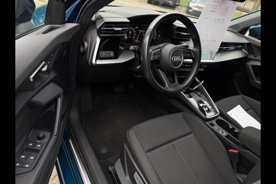 Audi A3 SPORTBACK 2021 30 TFSI HYBRID S edition LED CARPLAY 18-INCH NAP