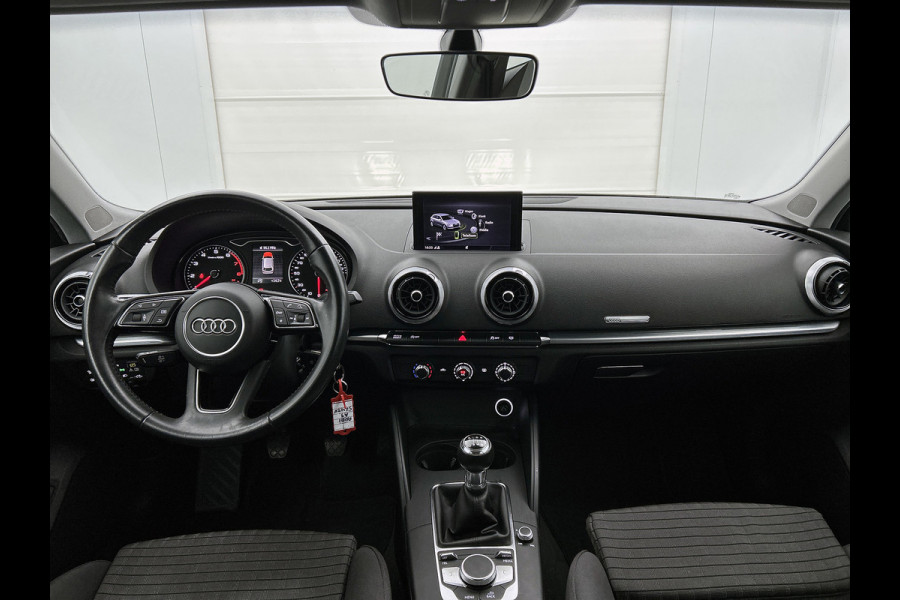 Audi A3 Sportback 1.0 TFSI Sport Lease Edition (NAVIGATIE, LED, SPORSTOELEN, PDC, STUURBEDIENING)