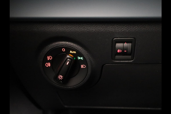 Seat Ibiza Style Business Connect 1.0 EcoTSI 95 pk | Oniric Grey Metallic | Velgen 'Design Machined' | Safe & Driving Pack M | Apple Carplay | Sensoren V+A | Achteruitrij camera