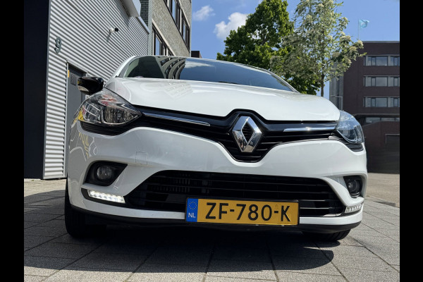 Renault Clio 0.9 TCe Limited - Navigatie I Airco I LED I PDC I Sport velgen I 68.000 KM - Dealer onderhouden