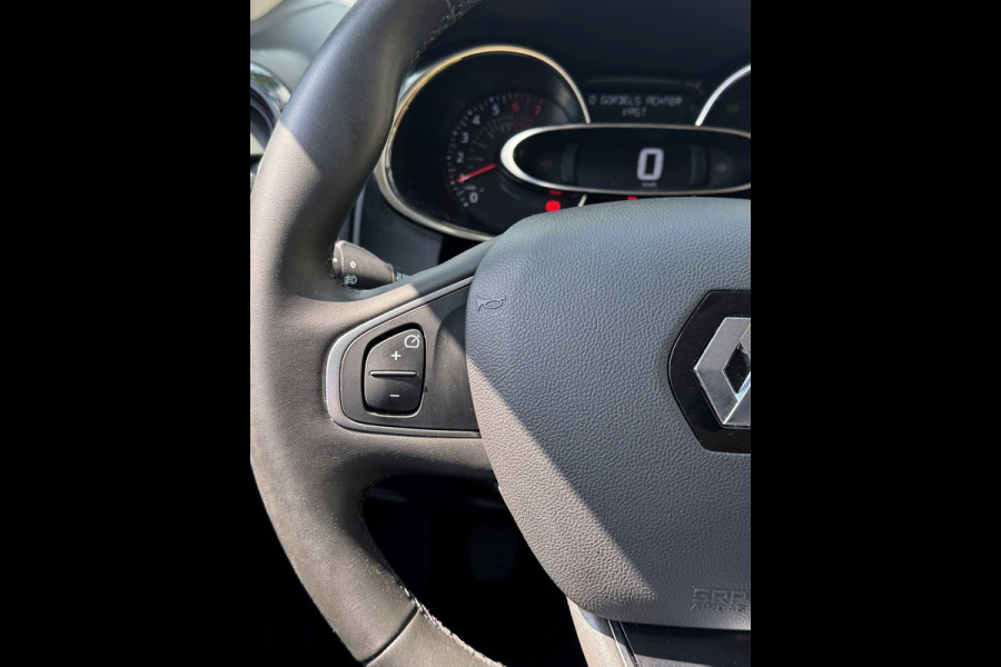 Renault Clio 0.9 TCe Limited - Navigatie I Airco I LED I PDC I Sport velgen I 68.000 KM - Dealer onderhouden