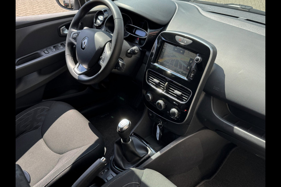 Renault Clio 0.9 TCe Limited - Navigatie I Airco I LED I PDC I Sport velgen I 68.000 KM - Dealer onderhouden