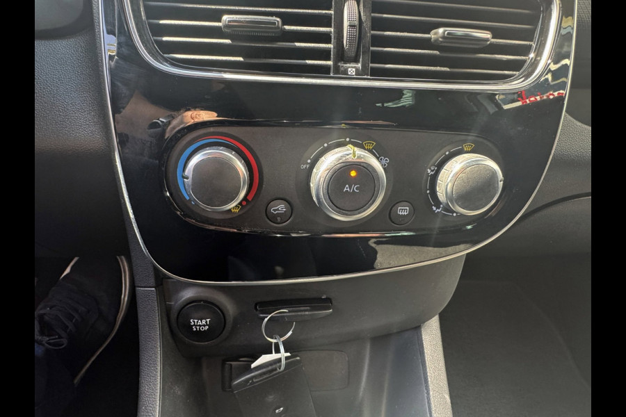 Renault Clio 0.9 TCe Limited - Navigatie I Airco I LED I PDC I Sport velgen I 68.000 KM - Dealer onderhouden