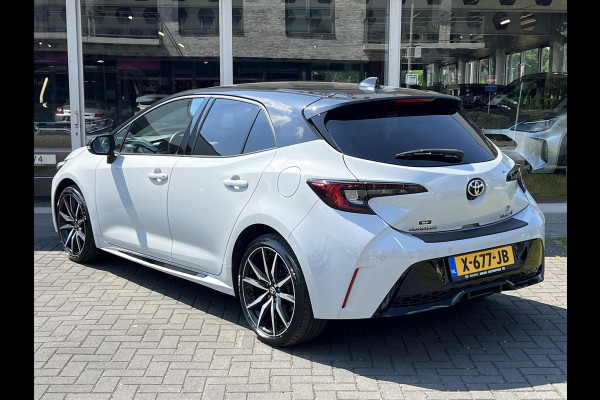 Toyota Corolla 1.8 Hybrid GR Sport | Eerste eigenaar, Parkeersensoren, Stoelverwarming, 18inch, Dynamic Grey, Nieuwe multimedia