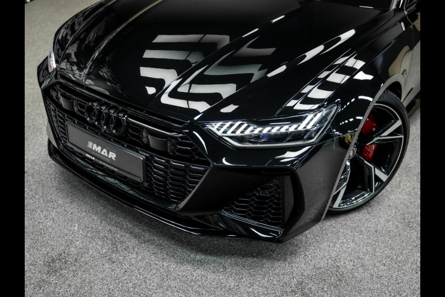 Audi RS6 Avant TFSI quattro | Keramisch | B/O | Pano | Rode Stiksels |