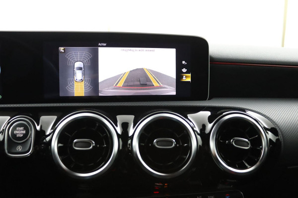 Mercedes-Benz A-Klasse 180 Business Solution AMG*NAVI*CAM*CRUISE*LED*TEL*