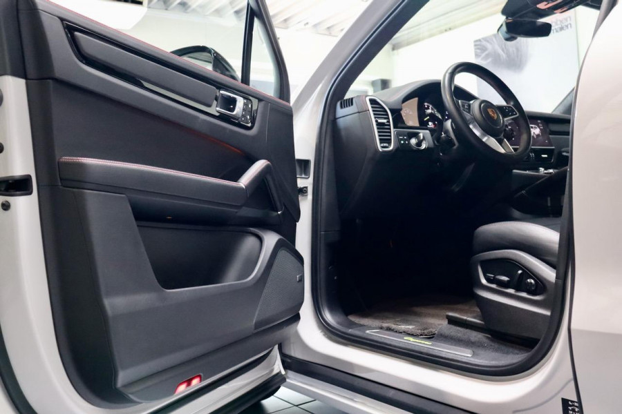 Porsche Cayenne 3.0 E-Hybrid NL|Keramisch|Manufaktur Np €183.998