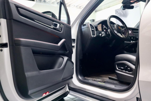 Porsche Cayenne 3.0 E-Hybrid NL|Keramisch|Manufaktur Np €183.998