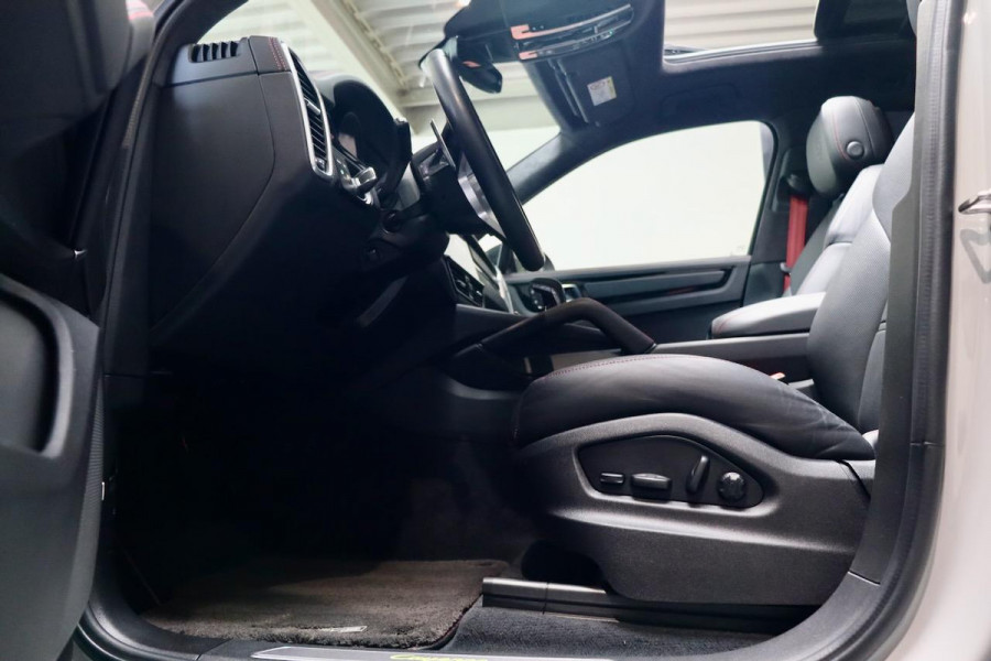 Porsche Cayenne 3.0 E-Hybrid NL|Keramisch|Manufaktur Np €183.998