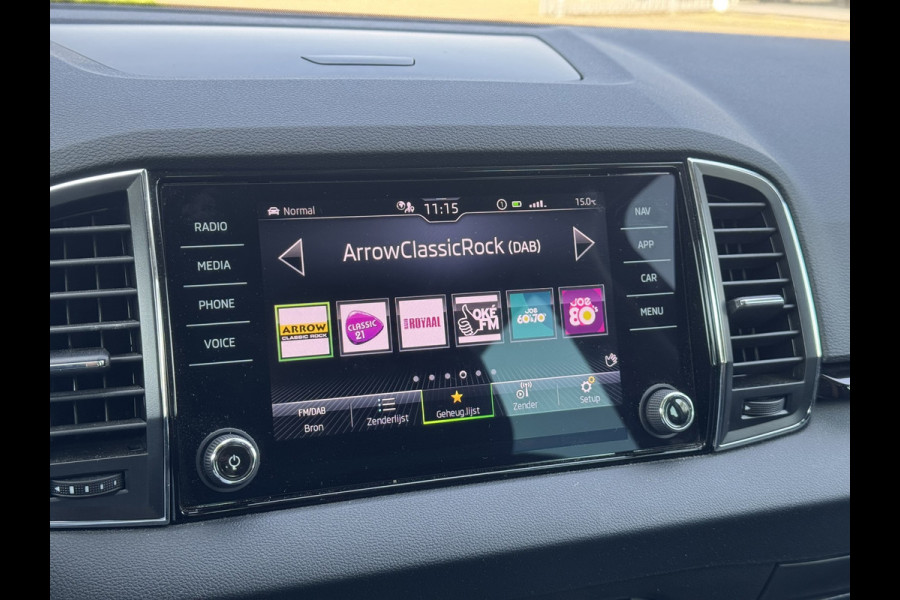 Škoda Karoq 1.5 TSI ACT Business Edition Plus | Navi, Camera, El. Trekhaak, Stoel+Stuurverw., El. A.klep, Carplay/Android, ACC |