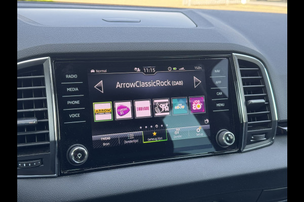 Škoda Karoq 1.5 TSI ACT Business Edition Plus | Navi, Camera, El. Trekhaak, Stoel+Stuurverw., El. A.klep, Carplay/Android, ACC |
