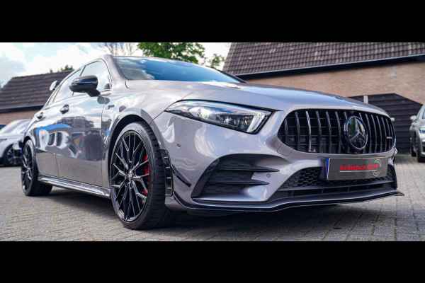 Mercedes-Benz A-Klasse AMG 35 4MATIC Edition 1 | Head Up Display | Burmester | Sterrenhemel | Memory | 360 Camera | Massage