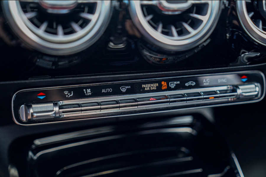 Mercedes-Benz A-Klasse AMG 35 4MATIC Edition 1 | Head Up Display | Burmester | Sterrenhemel | Memory | 360 Camera | Massage