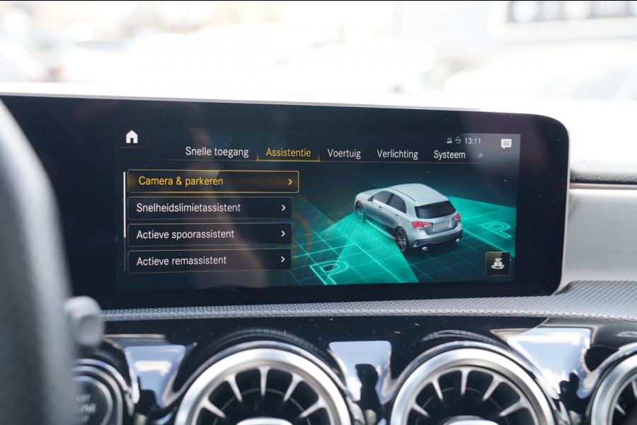 Mercedes-Benz A-Klasse AMG 35 4MATIC Edition 1 | Head Up Display | Burmester | Sterrenhemel | Memory | 360 Camera | Massage