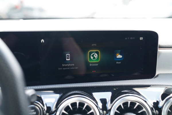 Mercedes-Benz A-Klasse AMG 35 4MATIC Edition 1 | Head Up Display | Burmester | Sterrenhemel | Memory | 360 Camera | Massage
