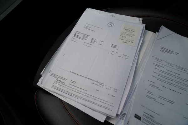 Mercedes-Benz A-Klasse AMG 35 4MATIC Edition 1 | Head Up Display | Burmester | Sterrenhemel | Memory | 360 Camera | Massage