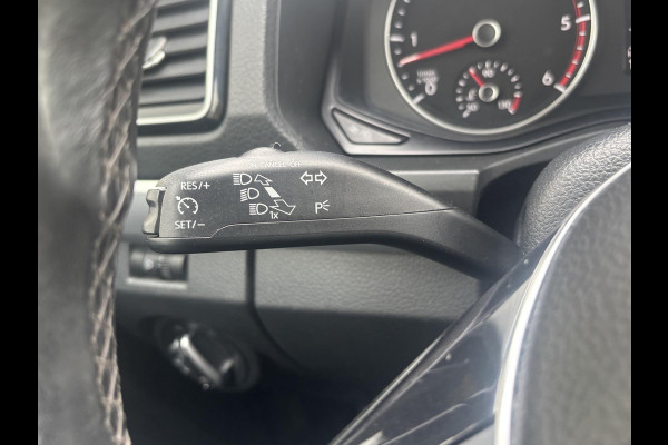Volkswagen Amarok 3.0 TDI 4Motion DC*ECC*CRUISE*HAAK*