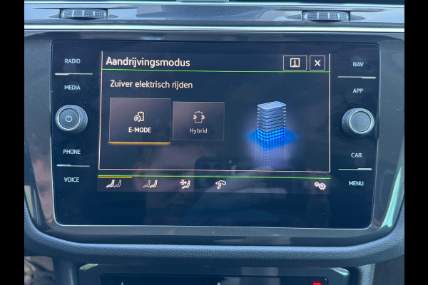 Volkswagen Tiguan e-Hybrid 245PK DSG ELEGANCE ALCANTARA/LED/VIRTUAL/CARPLAY/NAVI