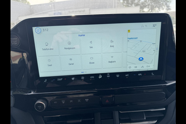 Ford Transit Custom Tourneo 340 2.5 PHEV L2H1 Titanium X 233pk | 16-weg elek. AGR-stoel | Handsfree elektrische dubbele zijschuifdeuren | Panoramadak | 15 B&O speaker | Inklapbare trekhaak | Verwarmbaar stuurwiel | Verwarmbare en elektrisch verstelbare stoelen tweede zitrij | Draadloos opladen