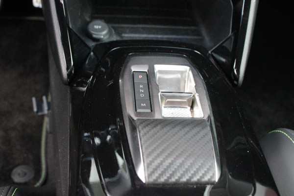 Peugeot 2008 1.2 Hybrid 145PK AUTOMAAT GT PACK | ELEKTRISCH BEDIENBARE BESTUURDERSSTOEL | NAVIGATIE | FULL LED KOPLAMPEN | DRAADLOZE APPLE CARPLAY/ANDROID AUTO | ADAPTIVE CRUISE CONTROL | CAMERA VOOR + ACHTER | CLIMATE CONTROL | LICHTMETALEN VELGEN 17" | KEYLESS ENTRY/START | DAB+ RADIO | ALCANTARA/LEDEREN BEKLEDING  | DODEHOEK DETECTIE | PARKEERSENSOREN VOOR + ACHTER | STOEL VERWARMING | DRAADLOZE TELEFOONLADER |