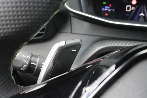Peugeot 2008 1.2 Hybrid 145PK AUTOMAAT GT PACK | ELEKTRISCH BEDIENBARE BESTUURDERSSTOEL | NAVIGATIE | FULL LED KOPLAMPEN | DRAADLOZE APPLE CARPLAY/ANDROID AUTO | ADAPTIVE CRUISE CONTROL | CAMERA VOOR + ACHTER | CLIMATE CONTROL | LICHTMETALEN VELGEN 17" | KEYLESS ENTRY/START | DAB+ RADIO | ALCANTARA/LEDEREN BEKLEDING  | DODEHOEK DETECTIE | PARKEERSENSOREN VOOR + ACHTER | STOEL VERWARMING | DRAADLOZE TELEFOONLADER |