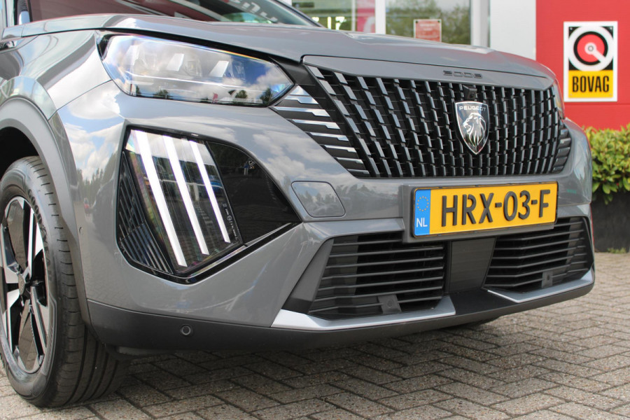 Peugeot 2008 1.2 Hybrid 145PK AUTOMAAT GT PACK | ELEKTRISCH BEDIENBARE BESTUURDERSSTOEL | NAVIGATIE | FULL LED KOPLAMPEN | DRAADLOZE APPLE CARPLAY/ANDROID AUTO | ADAPTIVE CRUISE CONTROL | CAMERA VOOR + ACHTER | CLIMATE CONTROL | LICHTMETALEN VELGEN 17" | KEYLESS ENTRY/START | DAB+ RADIO | ALCANTARA/LEDEREN BEKLEDING  | DODEHOEK DETECTIE | PARKEERSENSOREN VOOR + ACHTER | STOEL VERWARMING | DRAADLOZE TELEFOONLADER |