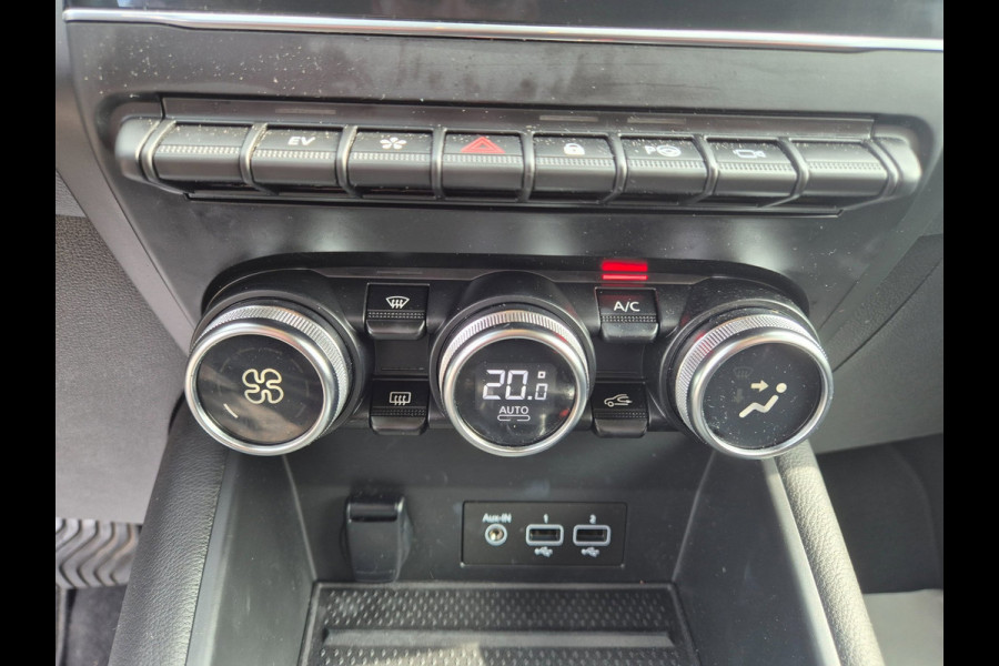 Renault Captur 1.6 E-Tech Plug-in Hybrid 160 Intens Carplay, LED