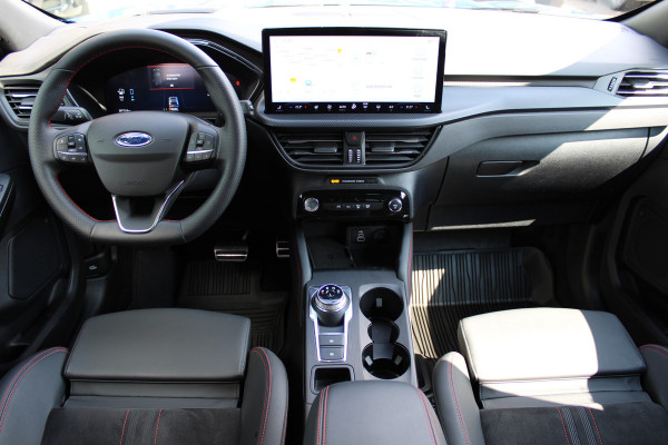 Ford Kuga 2.5 PHEV ST-Line X | 19" | Technology pack | BLIS | B&O | AGR
