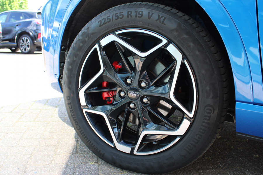 Ford Kuga 2.5 PHEV ST-Line X | 19" | Technology pack | BLIS | B&O | AGR