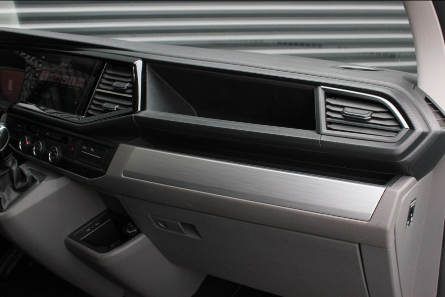Volkswagen Transporter 2.0 TDI L2H1 150PK JB- EDITION DSG / PDC / VERLAGINGSVEREN / LEDEREN BEKLEDING / FULL / APPLE CARPLAY /NAVI