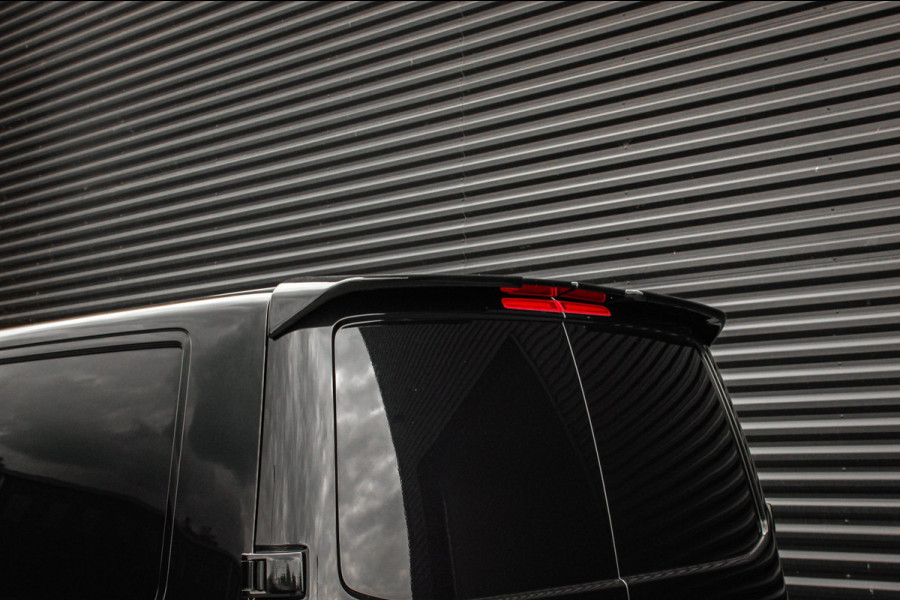 Volkswagen Transporter 2.0 TDI L2H1 150PK JB- EDITION DSG / PDC / VERLAGINGSVEREN / LEDEREN BEKLEDING / FULL / APPLE CARPLAY /NAVI