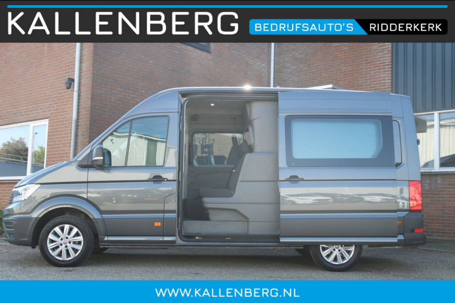 Volkswagen Crafter 35 2.0 TDI L3H3 DC / 6 pers / AUTOMAAT / Trekhaak / Camera
