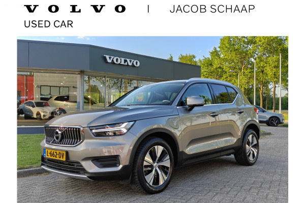 Volvo XC40 T4 211PK Plug-in Hybrid Inscription Expression | Trekhaak | BLIS | Camera Achter | Stoel & Stuur verwarm. | 18'' |