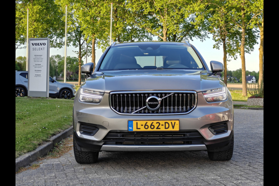 Volvo XC40 T4 211PK Plug-in Hybrid Inscription Expression | Trekhaak | BLIS | Camera Achter | Stoel & Stuur verwarm. | 18'' |